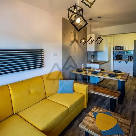 Widokowy Z Garazem I Widokiem Na Gory, Blisko Szlaki I Centrum Daire