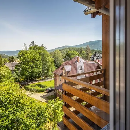 Widokowy Z Garazem I Widokiem Na Gory, Blisko Szlaki I Centrum Daire *