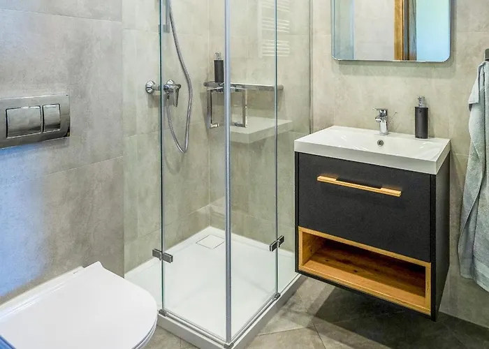 Widokowy Z Garażem I Widokiem Na Góry, Blisko Szlaki I Centrum