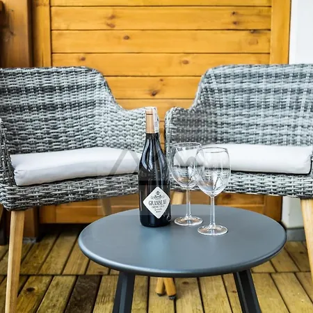 Widokowy Z Garazem I Widokiem Na Gory, Blisko Szlaki I Centrum