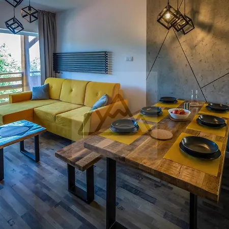 Widokowy Z Garazem I Widokiem Na Gory, Blisko Szlaki I Centrum